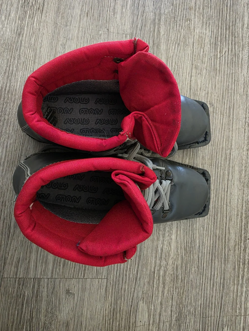 Vintage Asolo Backcountry Leather Nordic Norm 75mm (3-Pin) Ski Boots